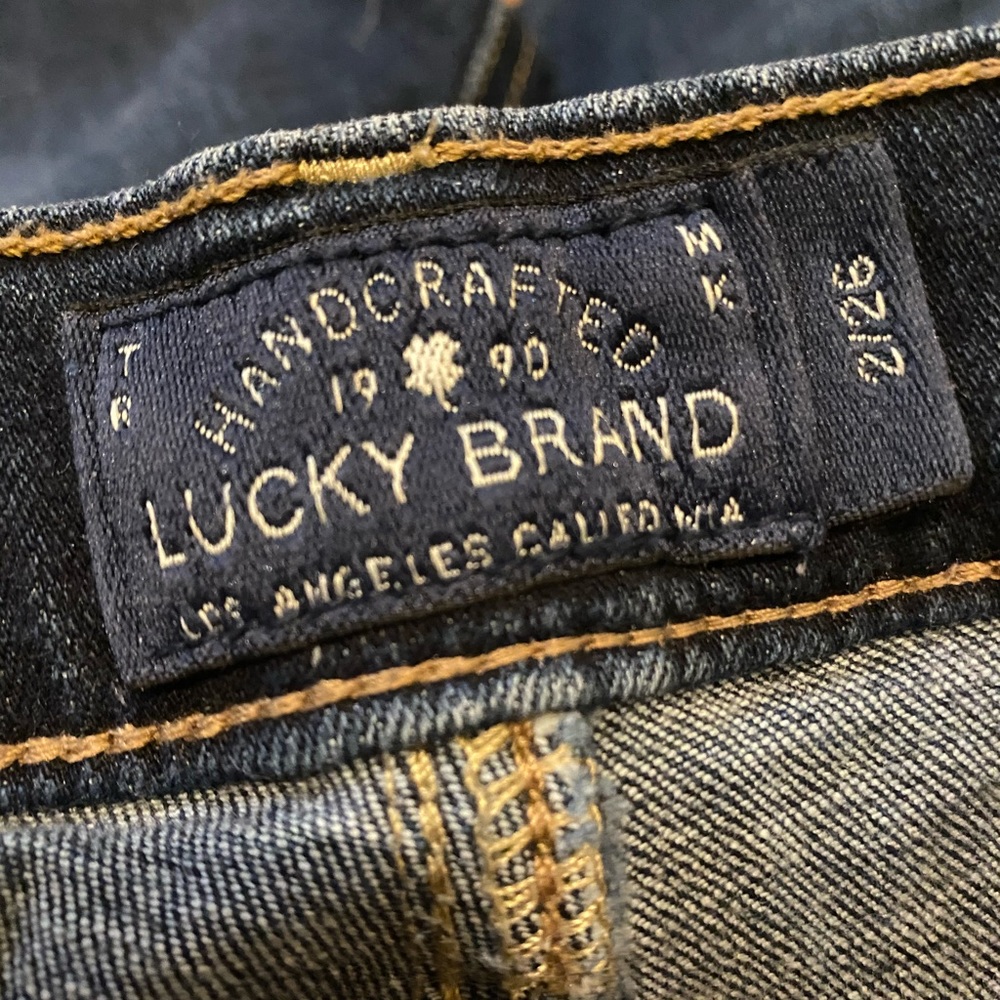 Lucky Brand- Brook Capri size 2/26. Great Condition.